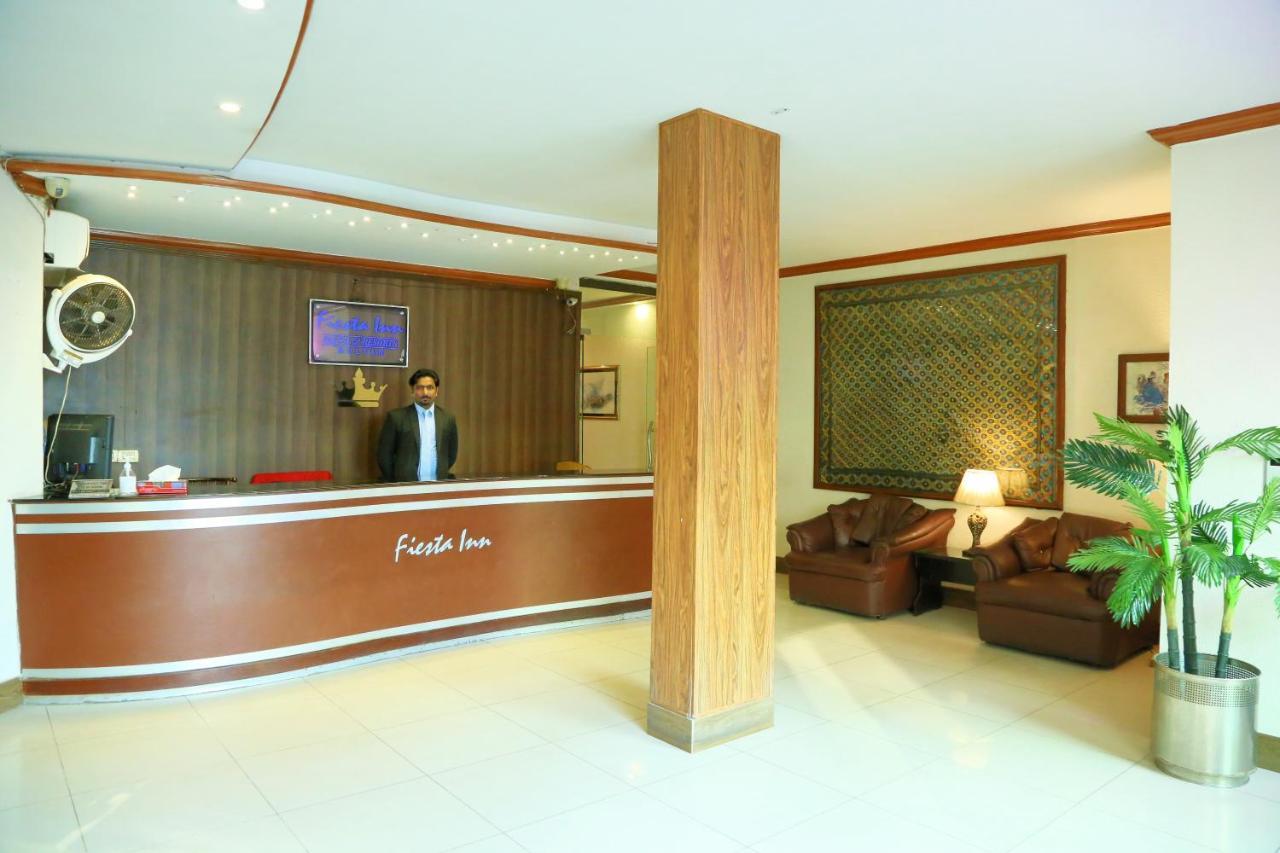 Fiesta Inn Hotel & Resorts Мултан Экстерьер фото